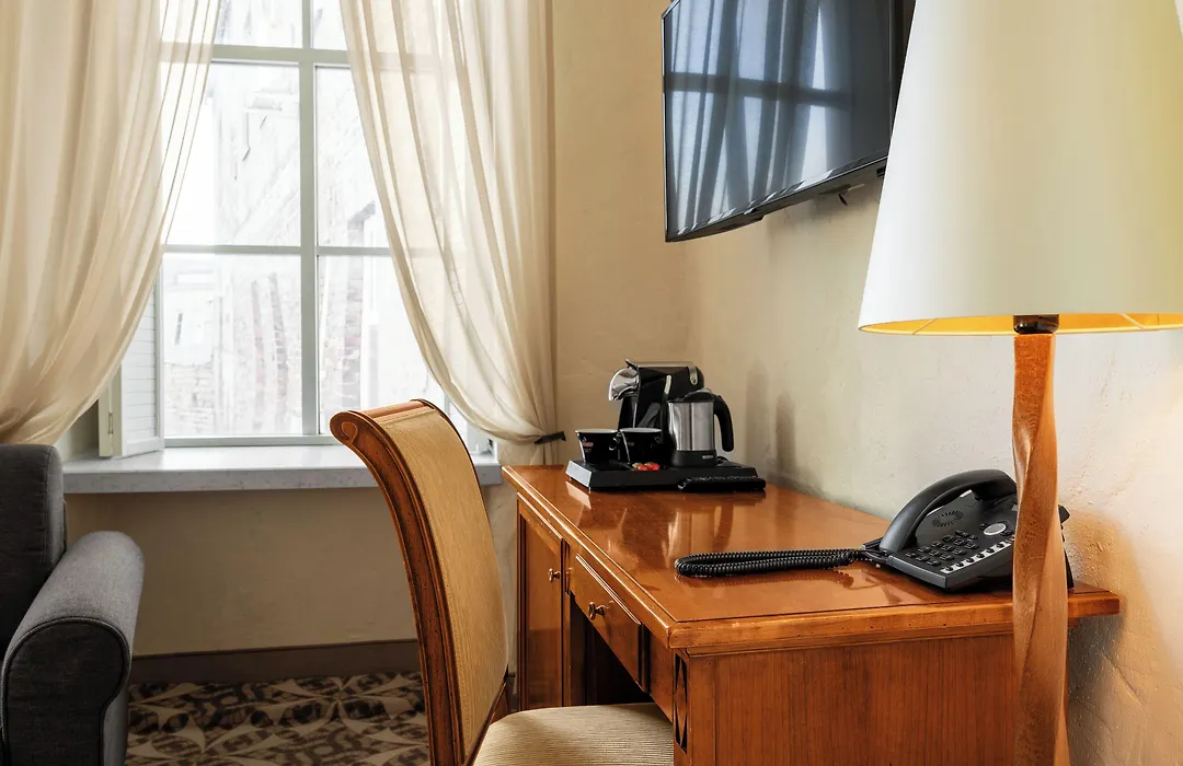 Rixwell Collection Savoy Boutique Hotel-1